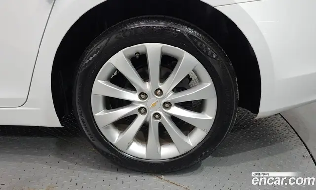 Chevrolet Cruze 2016 1.4 автомат (гидро), миниатюра 7 Chevrolet Cruze 2016 1.4 автомат (гидро), миниатюра 7