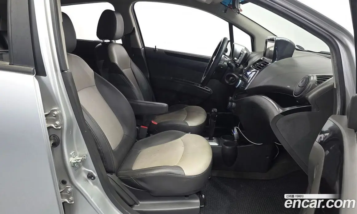 Chevrolet Spark 2012 1.0 автомат (гидро), фото 16 Chevrolet Spark 2012 1.0 автомат (гидро), фото 16