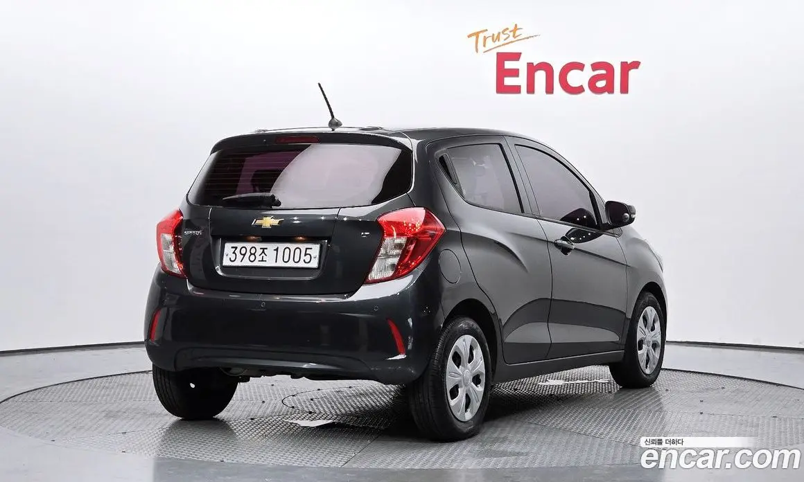 Chevrolet Spark 2016 1.0 автомат (робот), фото 1 Chevrolet Spark 2016 1.0 автомат (робот), фото 1