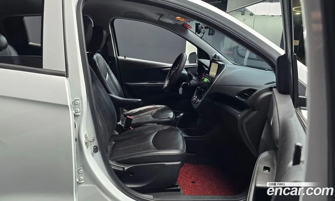 Chevrolet Spark 2016 1.0 автомат (гидро), фото 17