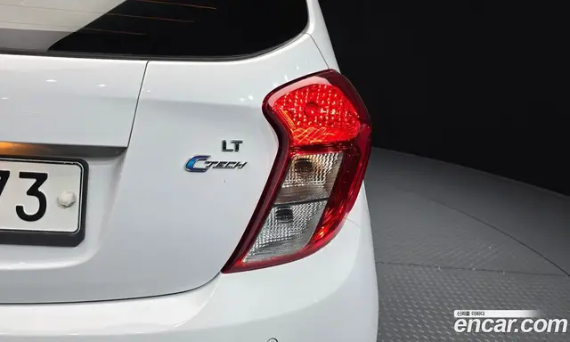 Chevrolet Spark 2016 1.0 автомат (гидро), миниатюра 9