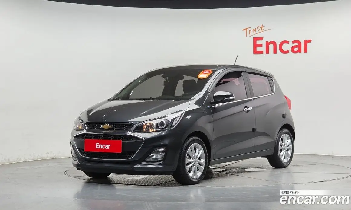 Chevrolet Spark 2018 1.0 автомат (гидро), фото 1 Chevrolet Spark 2018 1.0 автомат (гидро), фото 1