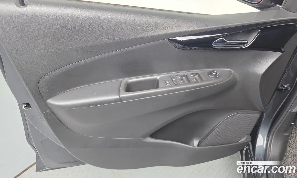 Chevrolet Spark 2018 1.0 автомат (гидро), фото 14 Chevrolet Spark 2018 1.0 автомат (гидро), фото 14