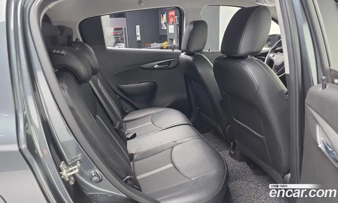 Chevrolet Spark 2018 1.0 автомат (гидро), фото 16 Chevrolet Spark 2018 1.0 автомат (гидро), фото 16