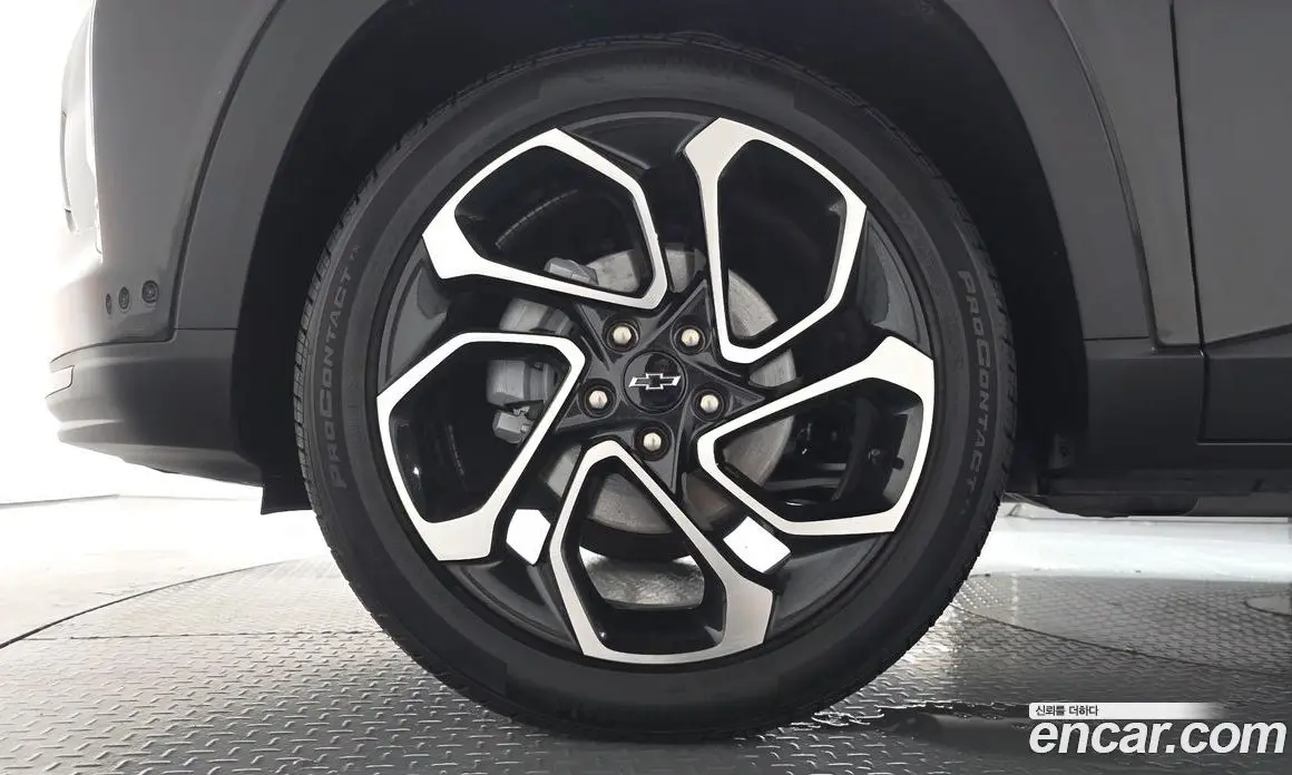 Chevrolet Trax 2024 1.2 автомат (гидро), фото 4