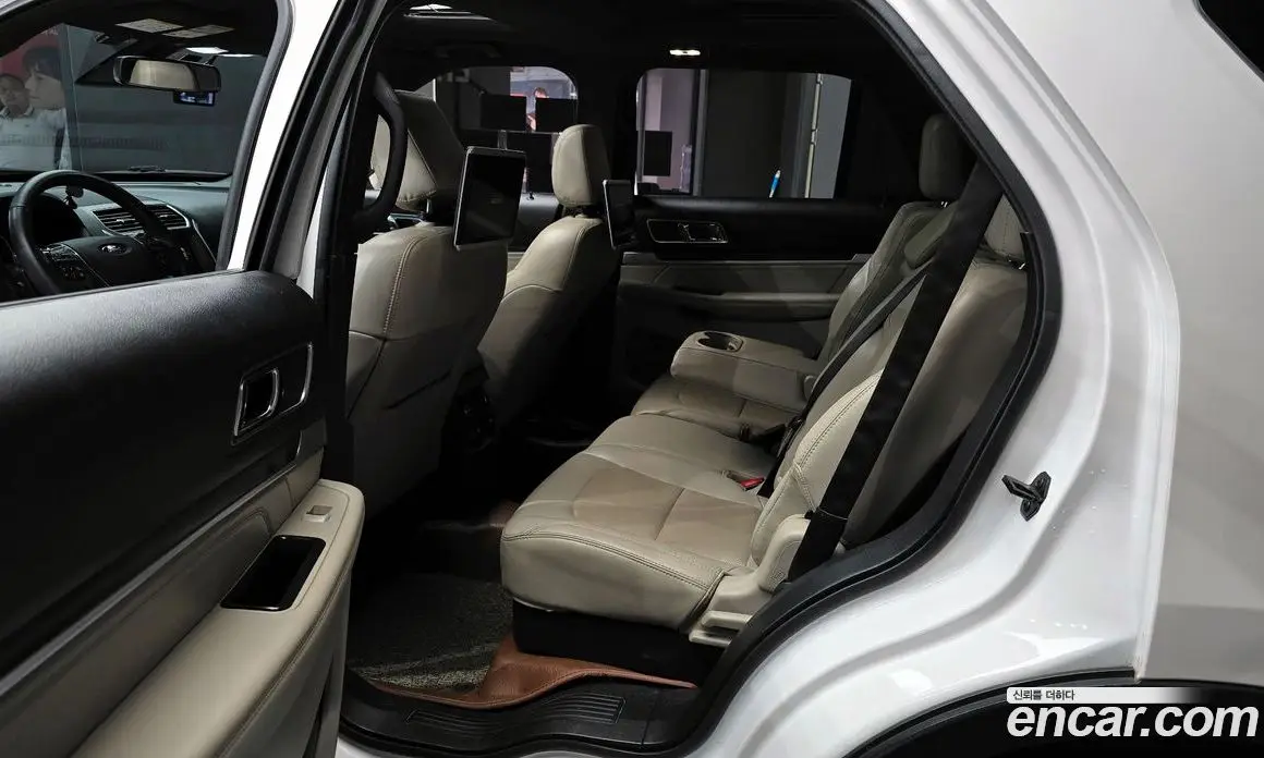 Ford Explorer 2018 2.3 автомат (гидро), фото 18 Ford Explorer 2018 2.3 автомат (гидро), фото 18