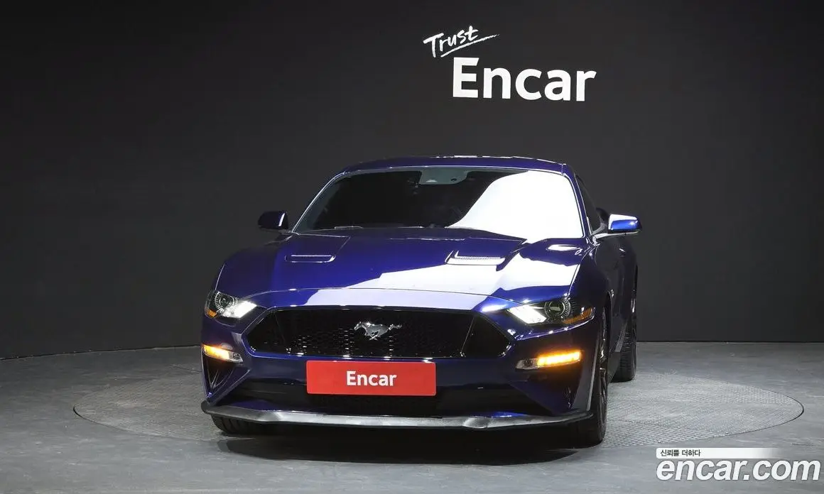 Ford Mustang 2019 5.0 автомат (гидро), фото 3