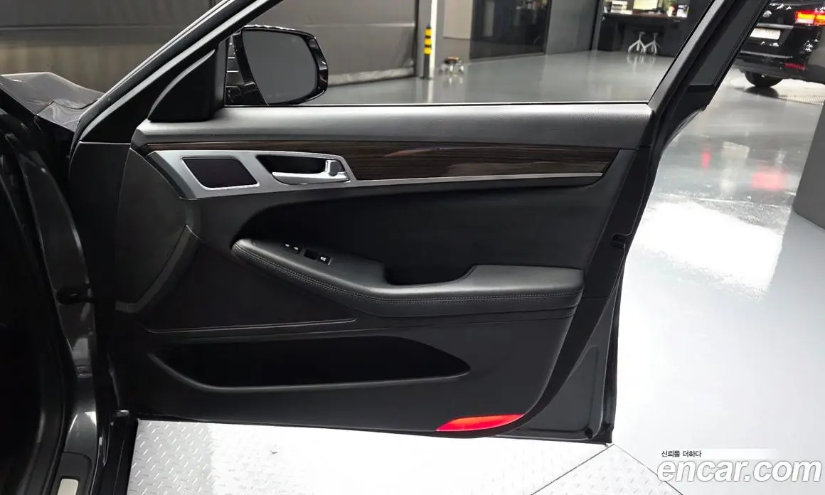 Genesis G80 2017 3.3 автомат (гидро), фото 14