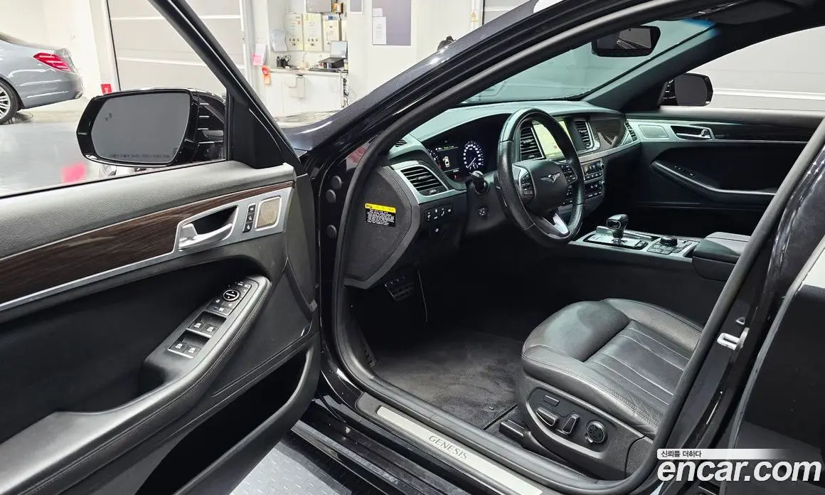 Genesis G80 2018 3.3 автомат (гидро), фото 13