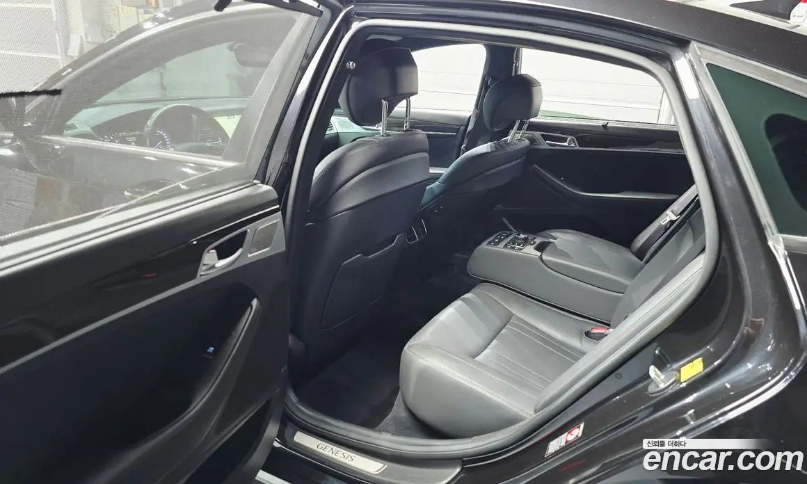Genesis G80 2018 3.3 автомат (гидро), фото 17