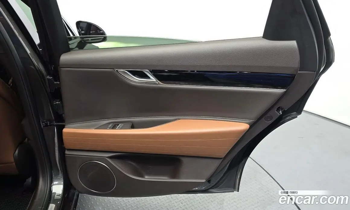 Genesis G80 2023 2.5 автомат (гидро), фото 15