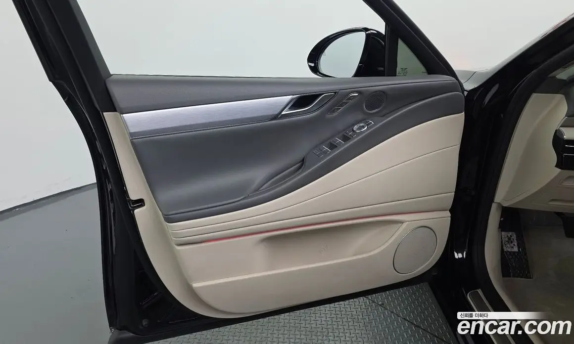 Genesis G80 2024 2.5 автомат (гидро), фото 14