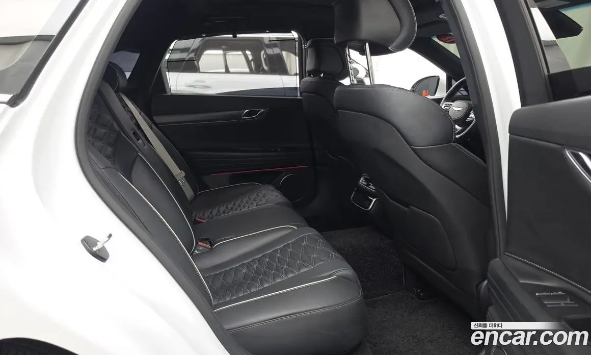 Genesis G80 2024 2.5 автомат (гидро), фото 12