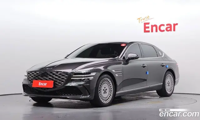 Genesis G80, 2025, 10 998 км