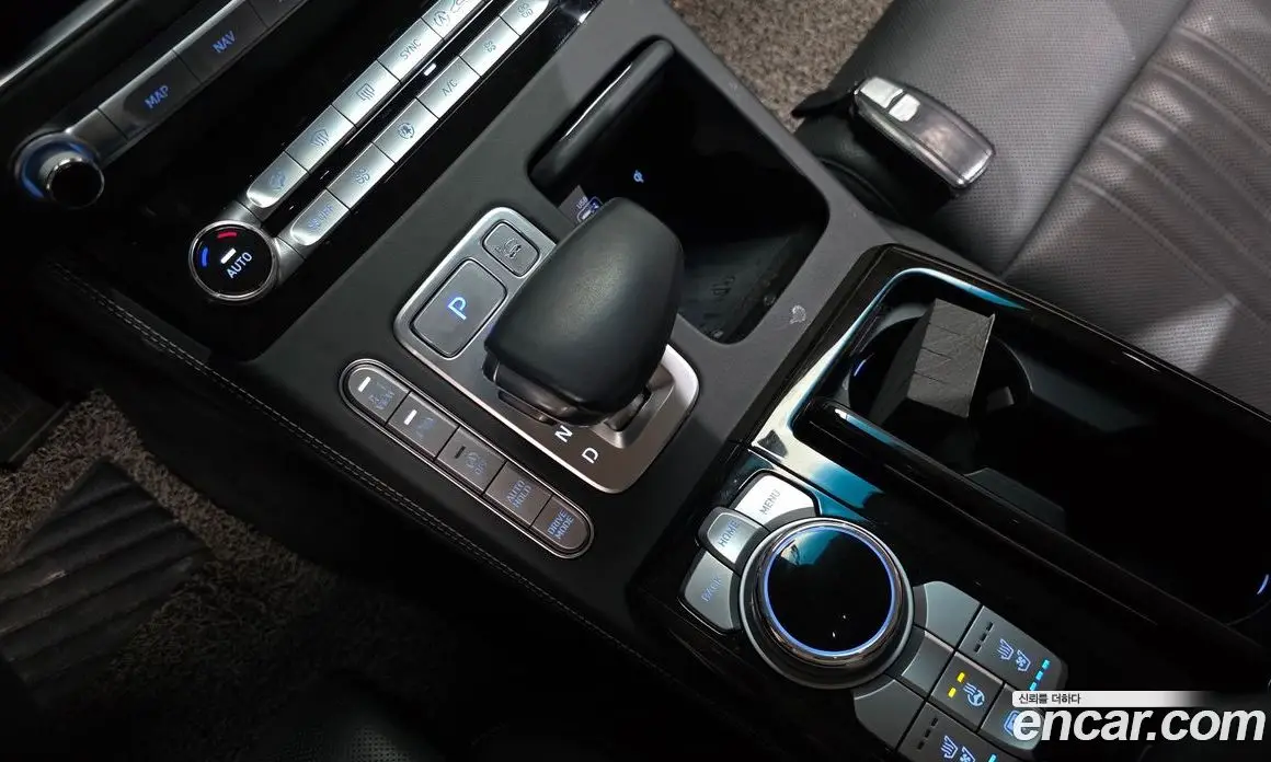 Genesis G90 2019 3.8 автомат (гидро), фото 11