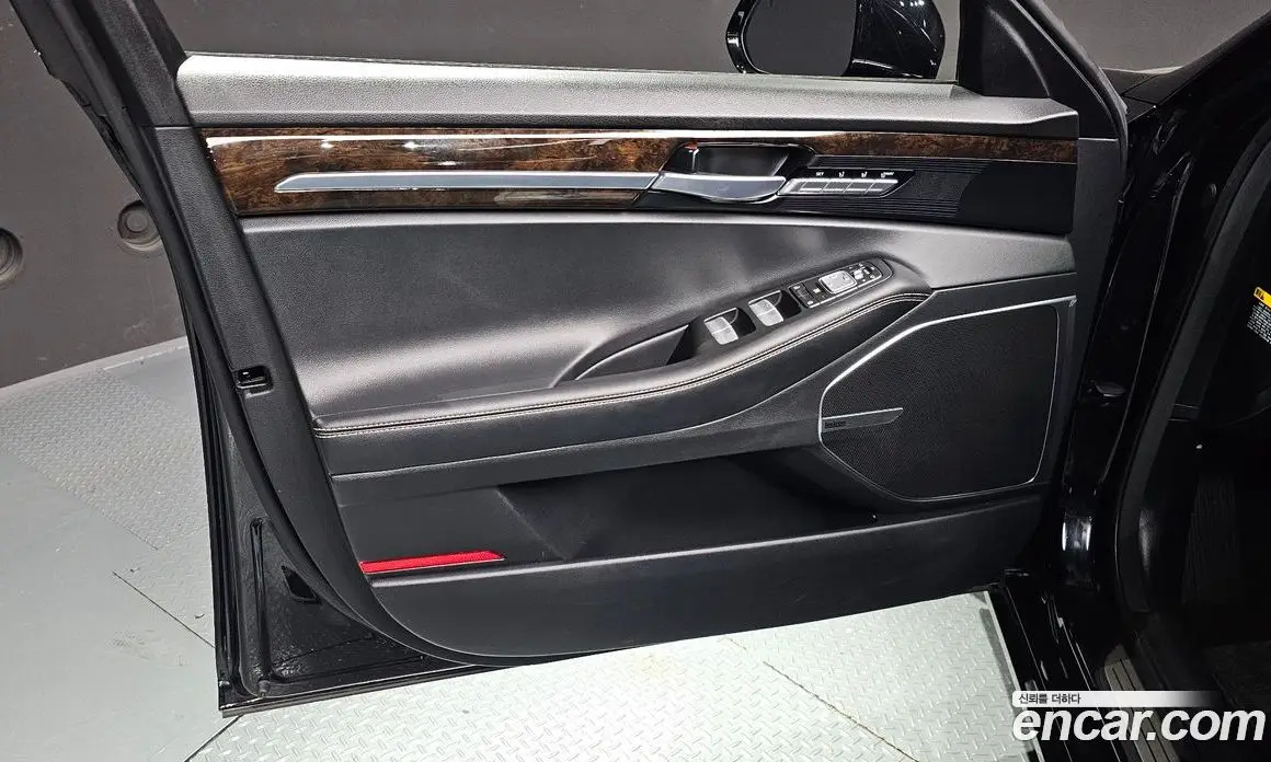 Genesis G90 2020 3.8 автомат (гидро), фото 14 Genesis G90 2020 3.8 автомат (гидро), фото 14