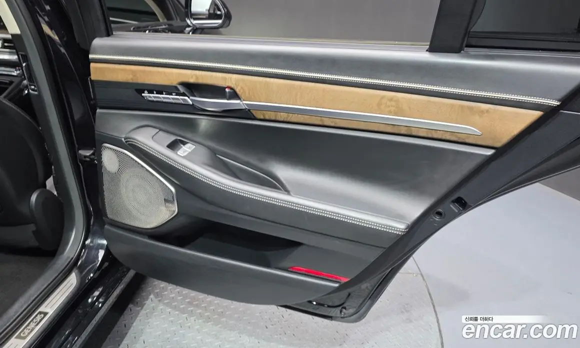 Genesis G90 2020 5.0 автомат (гидро), фото 15