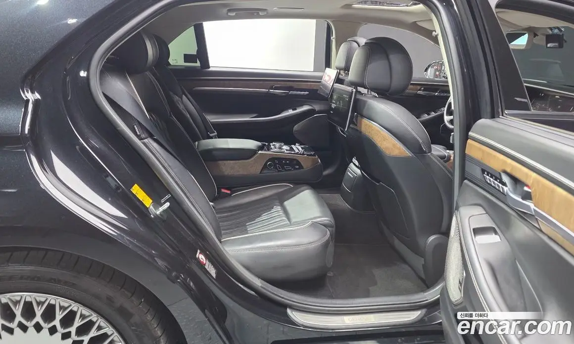 Genesis G90 2020 5.0 автомат (гидро), фото 17