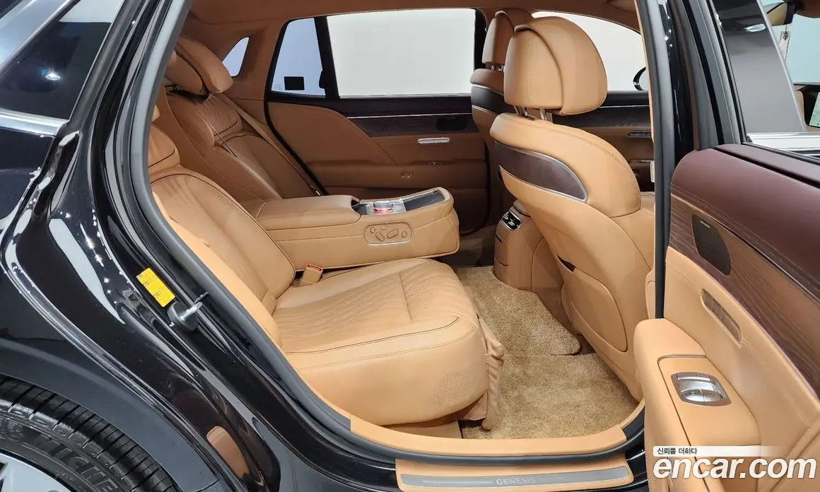 Genesis G90 2023 3.5 автомат (гидро), фото 17