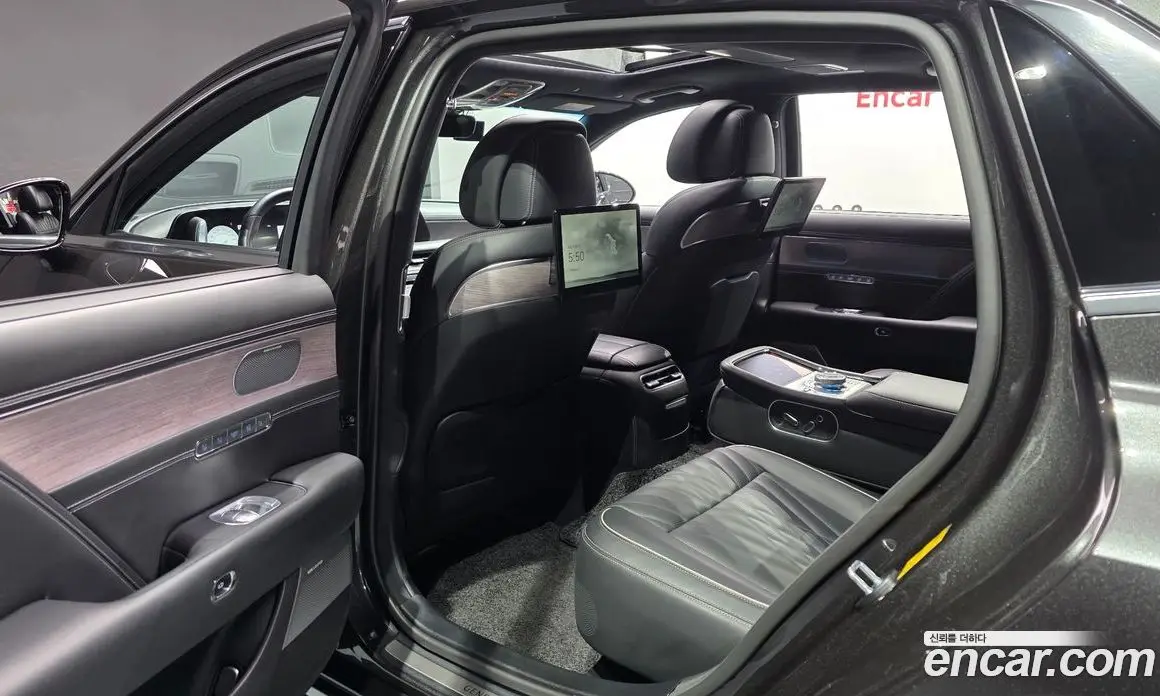 Genesis G90 2023 3.5 автомат (гидро), фото 17 Genesis G90 2023 3.5 автомат (гидро), фото 17