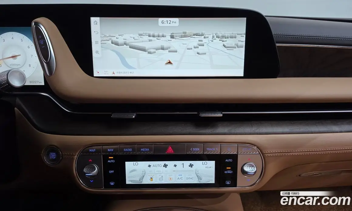 Genesis G90 2023 3.5 автомат (гидро), фото 18 Genesis G90 2023 3.5 автомат (гидро), фото 18