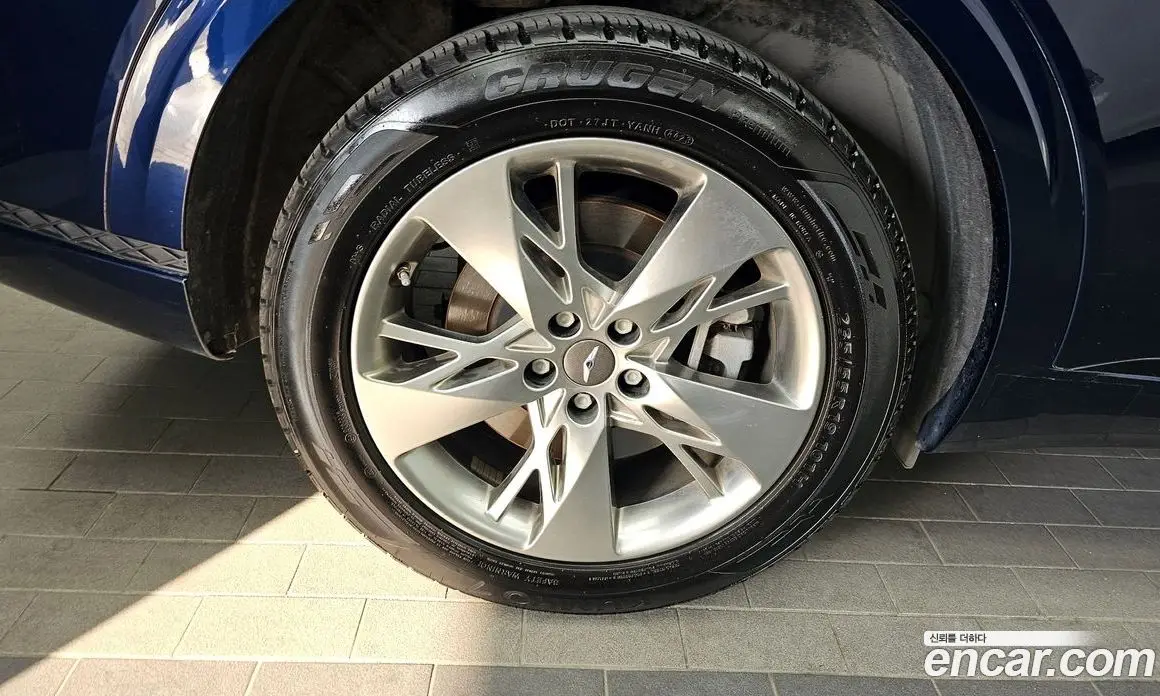 Genesis GV70 2021 2.5 автомат (гидро), фото 7 Genesis GV70 2021 2.5 автомат (гидро), фото 7