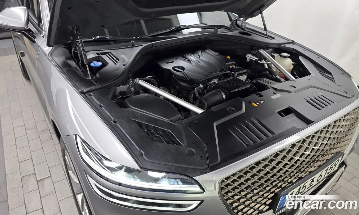 Genesis GV70 2021 2.5 автомат (гидро), фото 6 Genesis GV70 2021 2.5 автомат (гидро), фото 6
