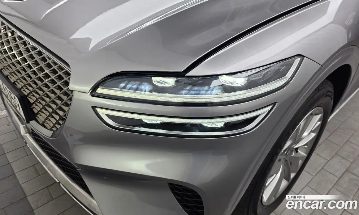 Genesis GV70 2021 2.5 автомат (гидро), фото 8 Genesis GV70 2021 2.5 автомат (гидро), фото 8