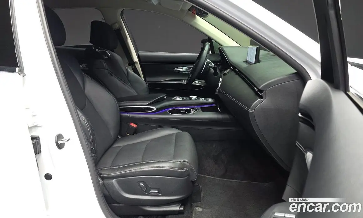 Genesis GV70 2021 2.2 автомат (гидро), фото 17