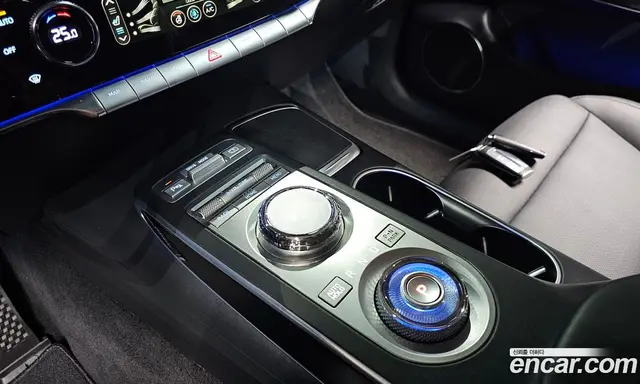 Genesis GV70 2021 2.5 автомат (гидро), миниатюра 12
