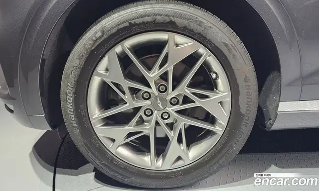 Genesis GV70 2021 2.5 автомат (гидро), миниатюра 5
