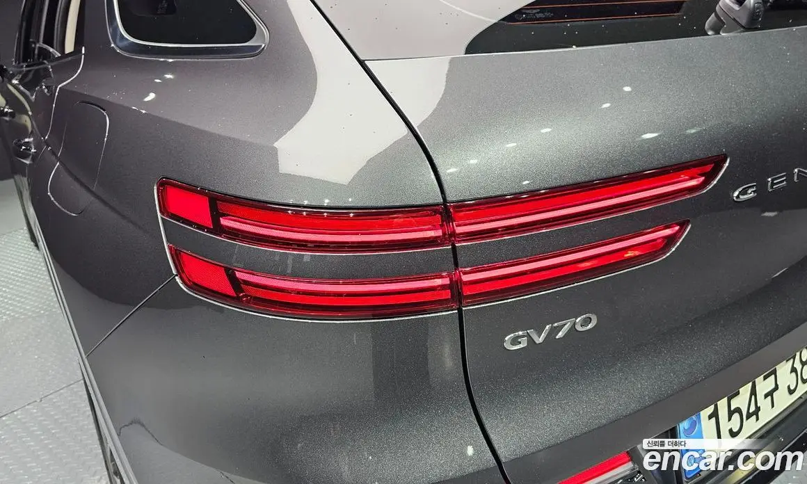 Genesis GV70 2021 2.5 автомат (гидро), фото 9