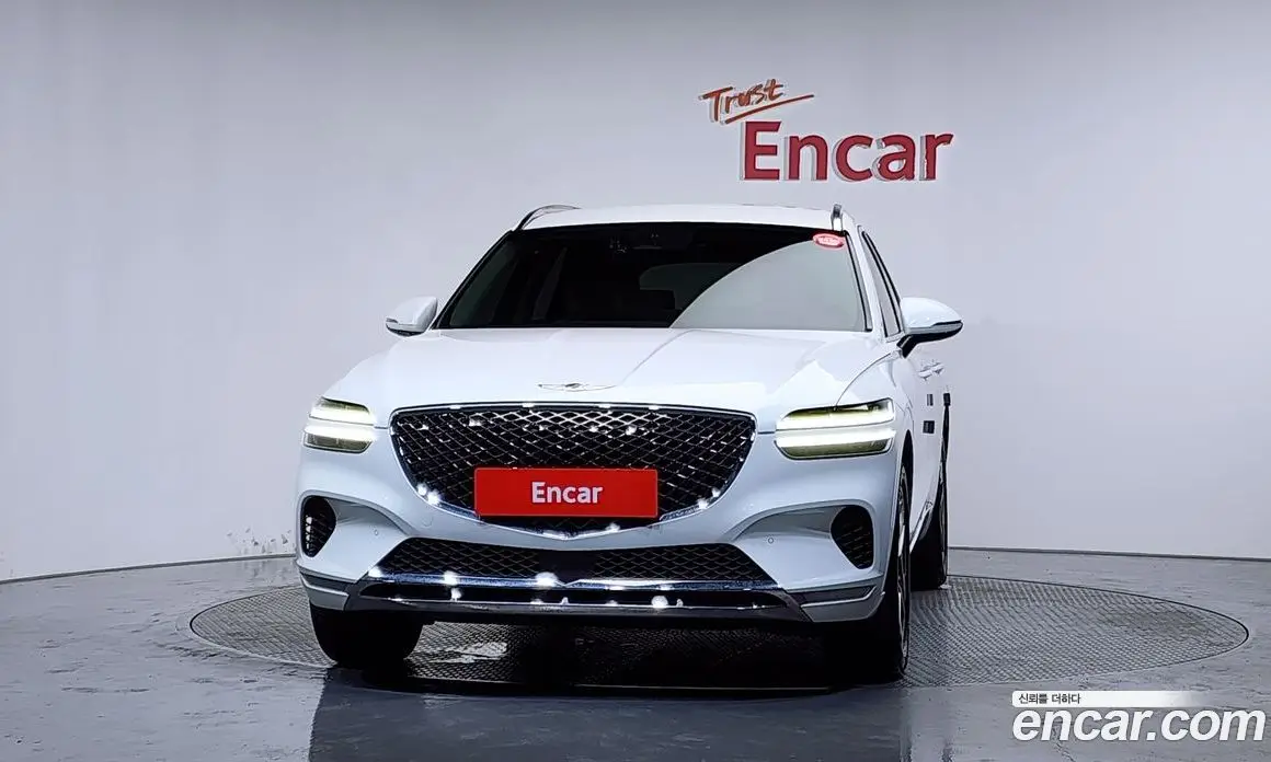 Genesis GV70 2021 2.5 автомат (гидро), фото 3 Genesis GV70 2021 2.5 автомат (гидро), фото 3