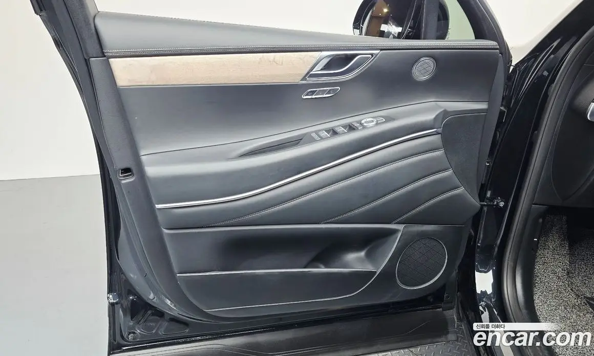 Genesis GV80 2020 3.5 автомат (гидро), фото 14 Genesis GV80 2020 3.5 автомат (гидро), фото 14