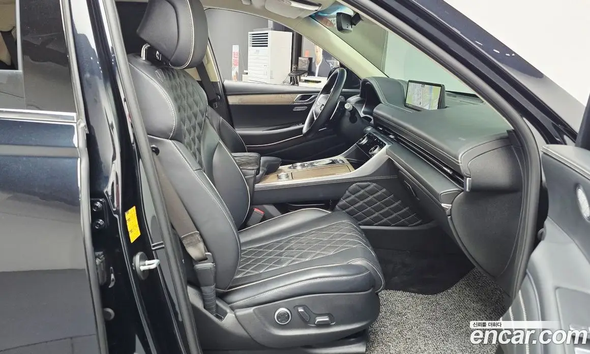 Genesis GV80 2020 3.5 автомат (гидро), фото 18 Genesis GV80 2020 3.5 автомат (гидро), фото 18