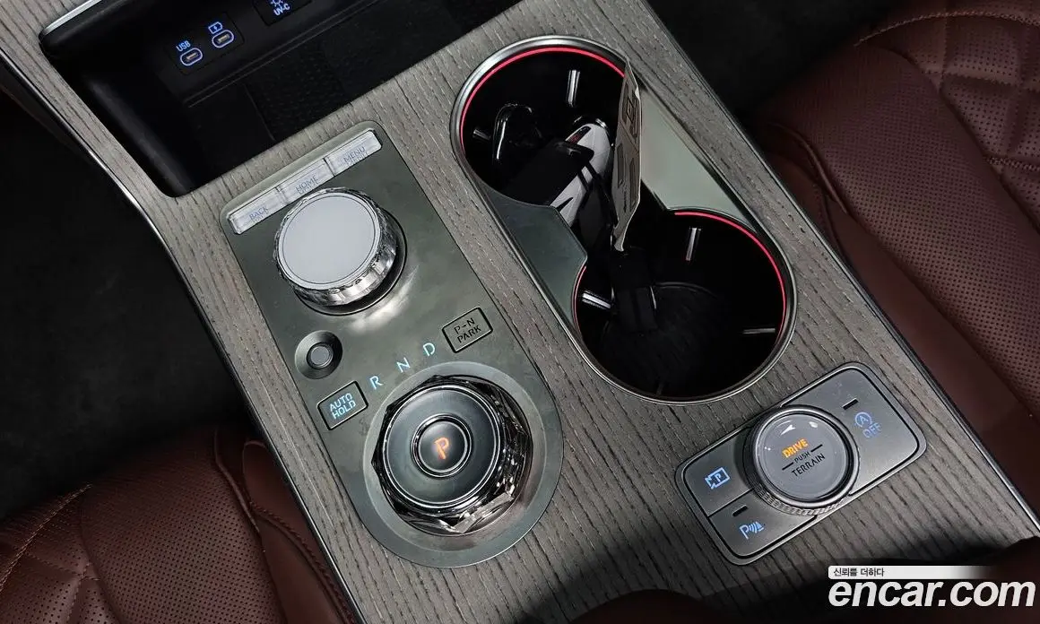 Genesis GV80 2024 2.5 автомат (гидро), фото 11 Genesis GV80 2024 2.5 автомат (гидро), фото 11