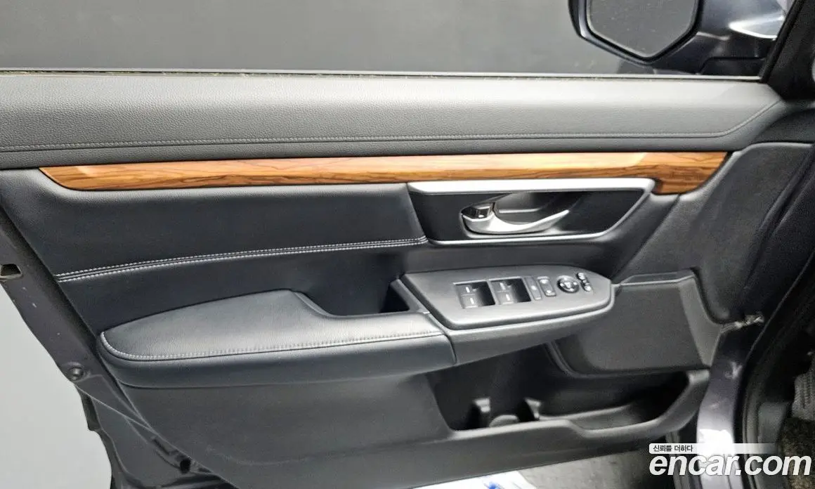Honda CR-V 2017 1.5 автомат (гидро), фото 14