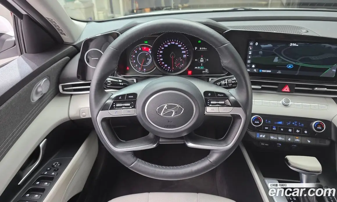 Hyundai Avante 2021 1.6 автомат (гидро), фото 19