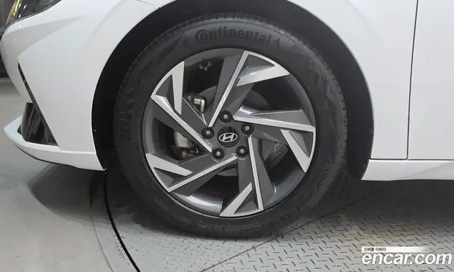 Hyundai Avante 2021 1.6 автомат (гидро), миниатюра 5