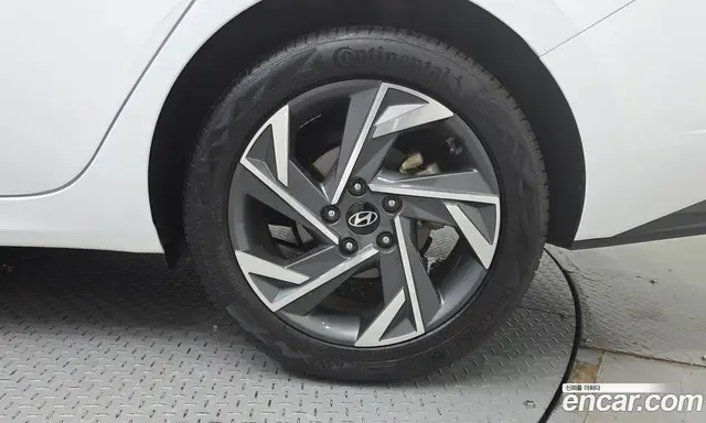Hyundai Avante 2021 1.6 автомат (гидро), миниатюра 7