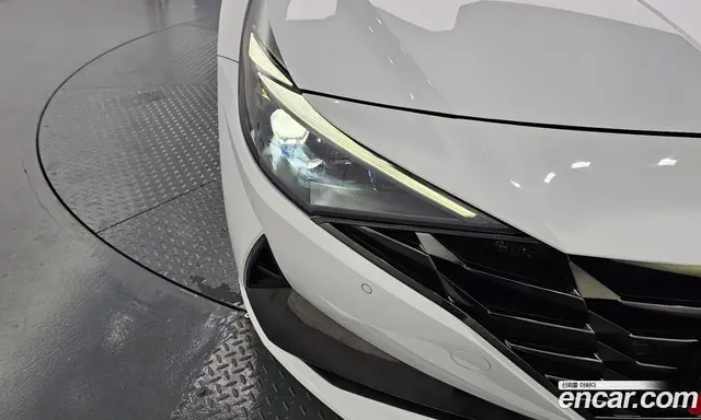 Hyundai Avante 2022 1.6 автомат (гидро), миниатюра 8