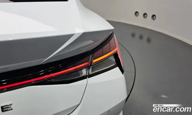 Hyundai Avante 2022 1.6 автомат (гидро), миниатюра 9