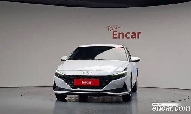 Hyundai Avante 2022 1.6 автомат (гидро), миниатюра 2