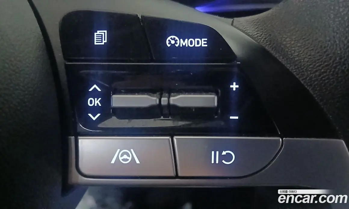 Hyundai Avante 2022 1.6 автомат (гидро), фото 20