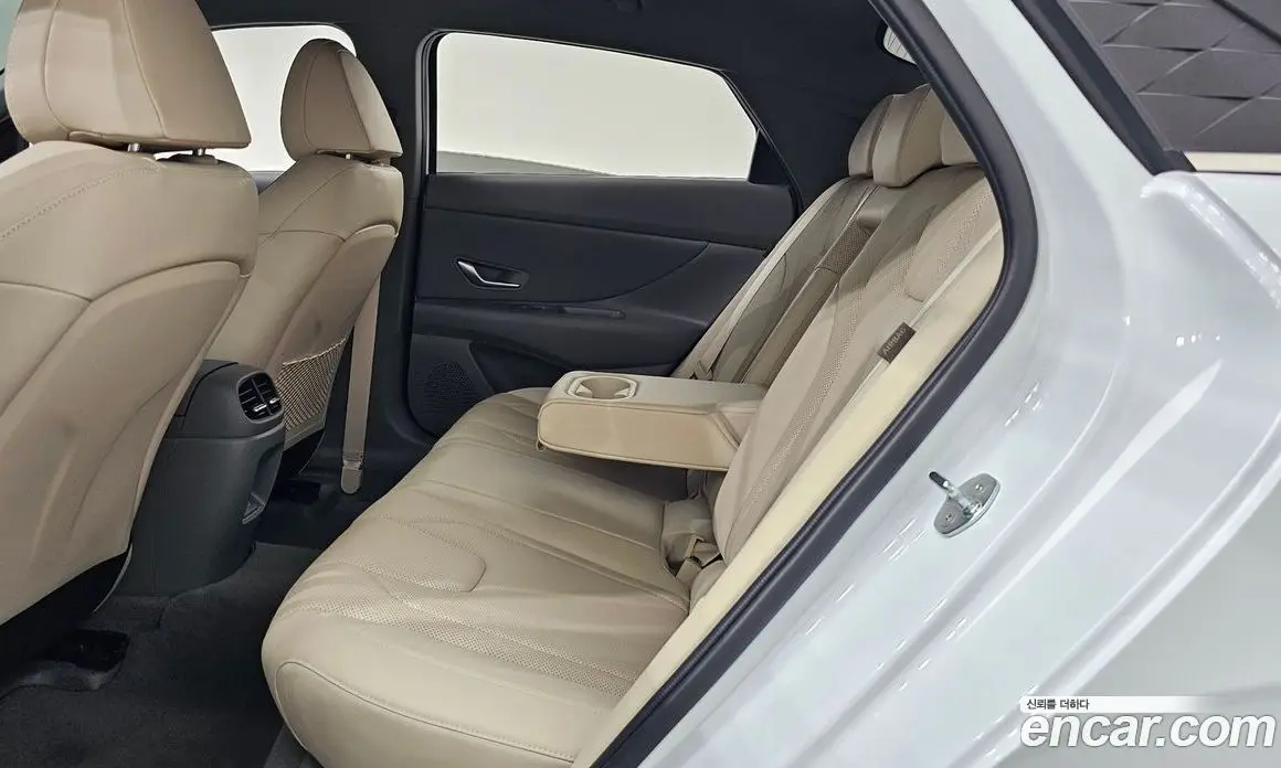 Hyundai Avante 2023 1.6 автомат (гидро), фото 15 Hyundai Avante 2023 1.6 автомат (гидро), фото 15