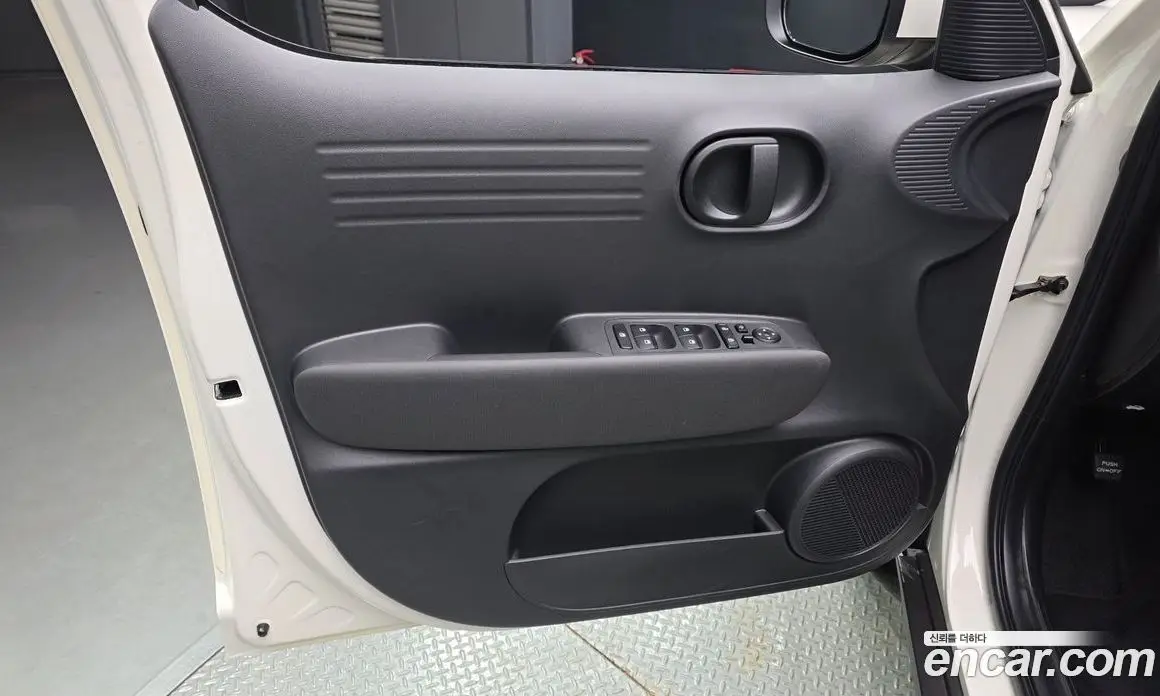 Hyundai Casper 2023 1.0 автомат (гидро), фото 13