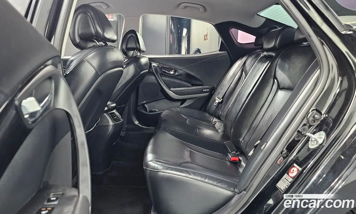 Hyundai Grandeur 2016 2.4 автомат (гидро), фото 17