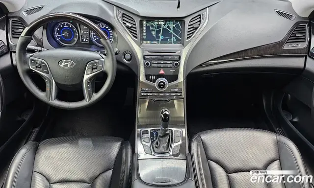 Hyundai Grandeur 2016 2.4 автомат (гидро), миниатюра 9