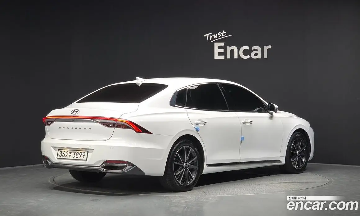 Hyundai Grandeur 2022 2.5 автомат (гидро), фото 2 Hyundai Grandeur 2022 2.5 автомат (гидро), фото 2