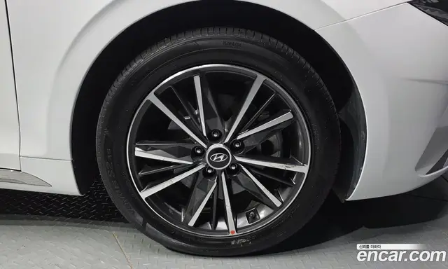 Hyundai Grandeur 2022 2.5 автомат (гидро), миниатюра 7 Hyundai Grandeur 2022 2.5 автомат (гидро), миниатюра 7